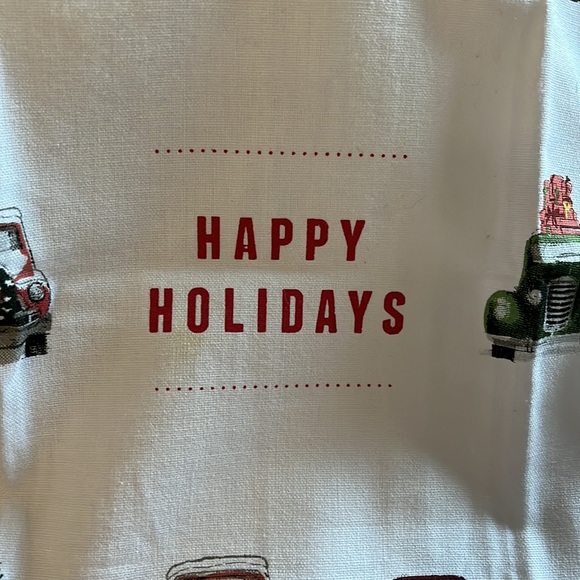 Holiday vehicles tea towel by Stonewall Kitchen NWOT - Picture 2 of 5